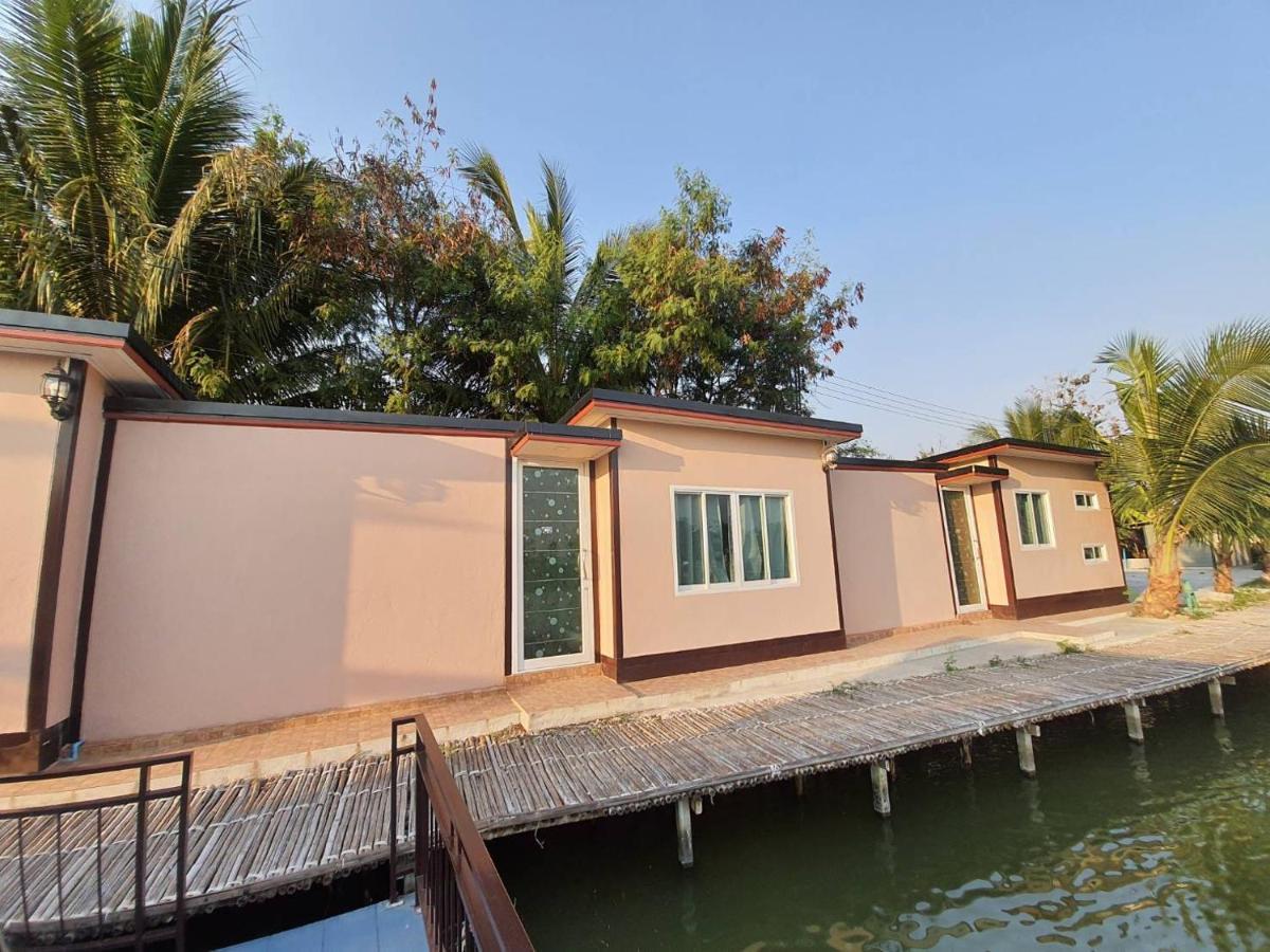 Feel Like Home แบบบ้านบ้าน Nakhon Chai Si Exterior foto