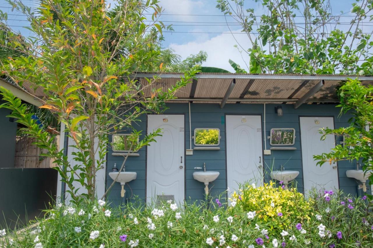 Feel Like Home แบบบ้านบ้าน Nakhon Chai Si Exterior foto