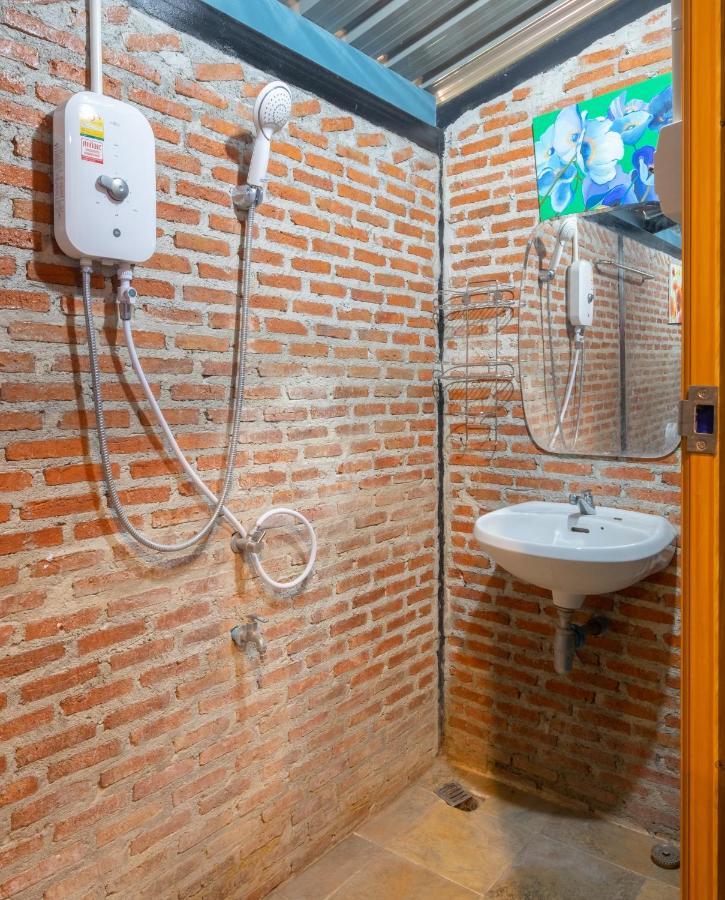 Feel Like Home แบบบ้านบ้าน Nakhon Chai Si Exterior foto