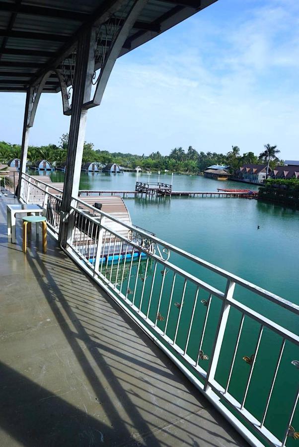 Feel Like Home แบบบ้านบ้าน Nakhon Chai Si Exterior foto