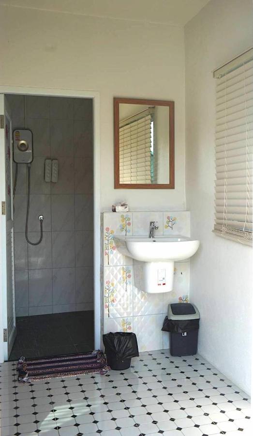 Feel Like Home แบบบ้านบ้าน Nakhon Chai Si Exterior foto